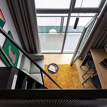 Rocca House By Larsen Talin