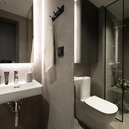 Hotelli Rocca House By Larsen